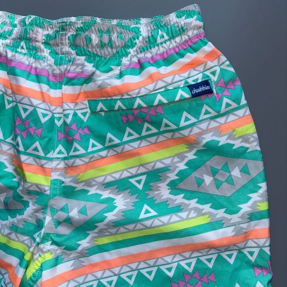 Chubbies The En Fuegos swim trunks elastic stretchy waist teal geometric - Picture 5 of 12